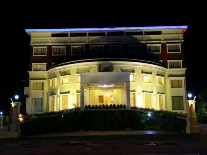 Hotel Bonanza Alappuzha Eksteriør billede